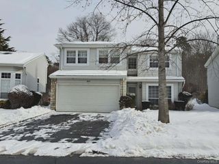 205 Fairfield Drive E, Holbrook, NY 11741