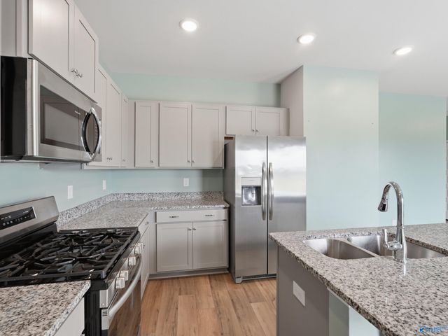 159 Story Ray Drive, New Market, AL 35761