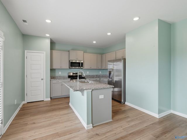 159 Story Ray Drive, New Market, AL 35761