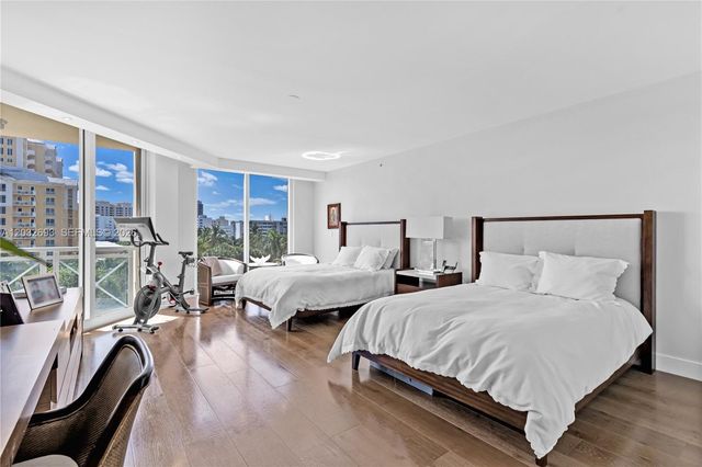430 S Grand Bay Drive 505, Key Biscayne, FL 33149