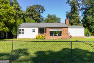 132 Evergreen Street, Warner Robins, GA 31093