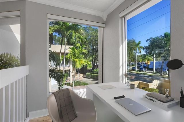 101 SE 15th Avenue H, Fort Lauderdale, FL 33301