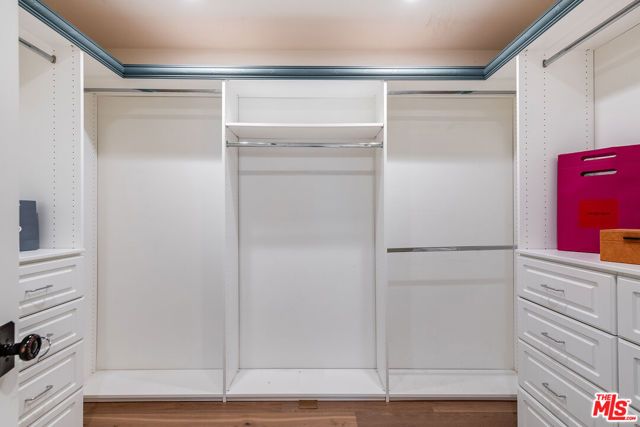 4359 Clybourn Avenue, Toluca Lake (los Angeles), CA 91602