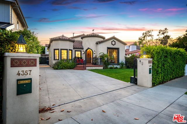 4359 Clybourn Avenue, Toluca Lake (los Angeles), CA 91602