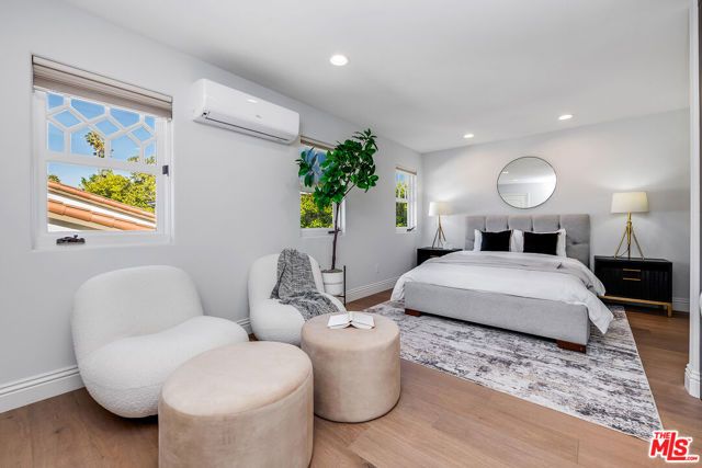 4359 Clybourn Avenue, Toluca Lake (los Angeles), CA 91602