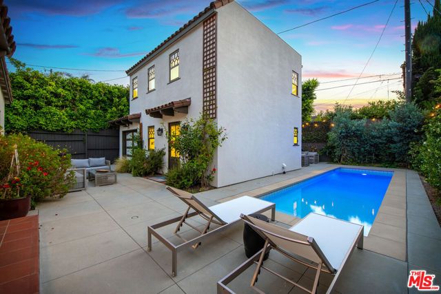 4359 Clybourn Avenue, Toluca Lake (los Angeles), CA 91602