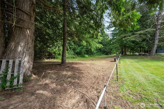 3233 Loomis Trail Road, Custer, WA 98240