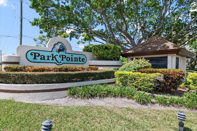 3323 Lucerne Park Drive, Greenacres, FL 33467