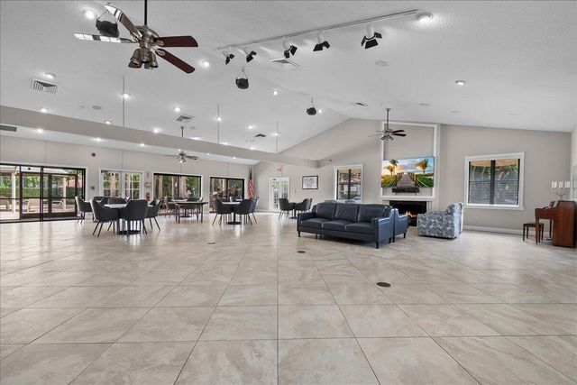 3323 Lucerne Park Drive, Greenacres, FL 33467