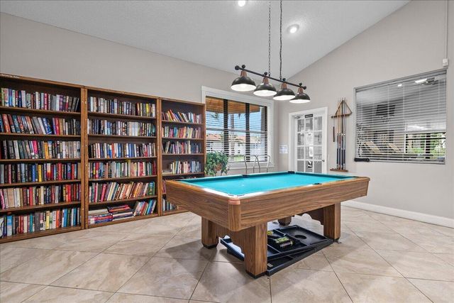 3323 Lucerne Park Drive, Greenacres, FL 33467