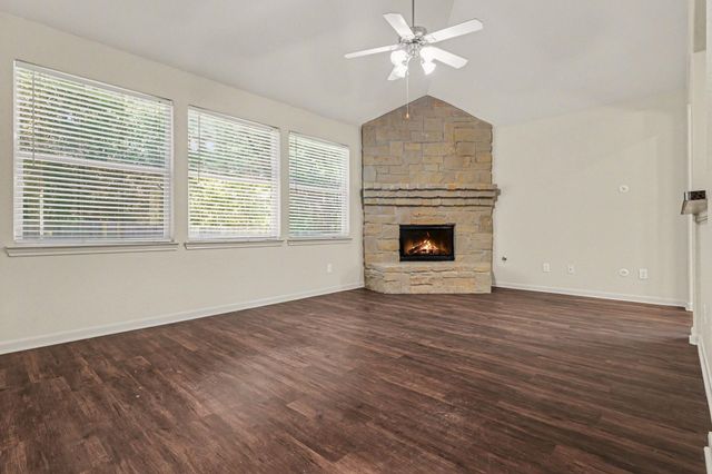 4921 Summer Ridge Drive, Conroe, TX 77303