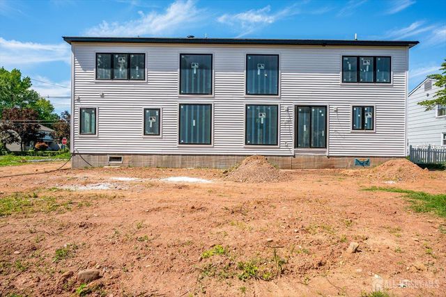 54 Nevsky Street, Edison, NJ 08820