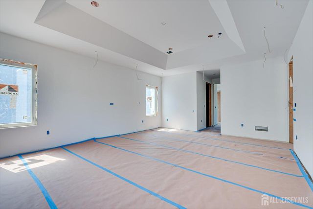 54 Nevsky Street, Edison, NJ 08820