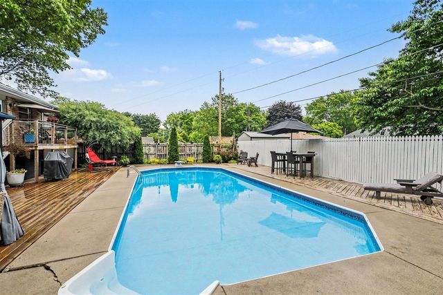 1556 Jasmine Road, Saint Joseph, MI 49085