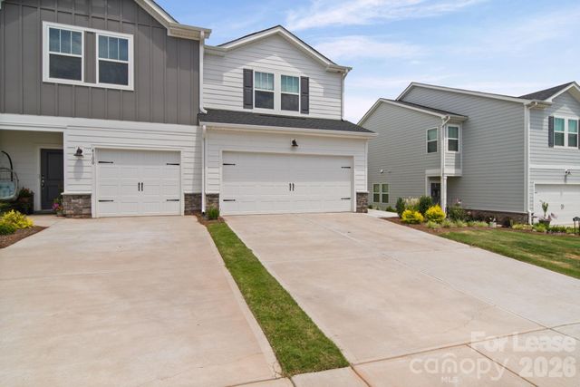 4080 County Down Avenue, Kannapolis, NC 28081