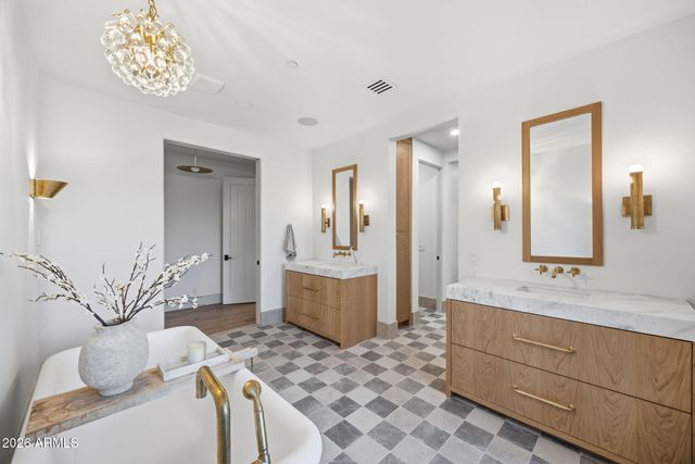 9335 E VIA MONTOYA Drive, Scottsdale, AZ 85255