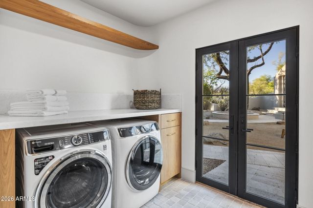 9335 E VIA MONTOYA Drive, Scottsdale, AZ 85255