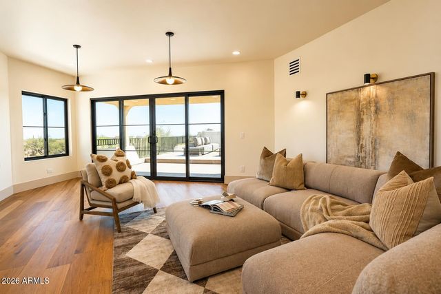 9335 E VIA MONTOYA Drive, Scottsdale, AZ 85255