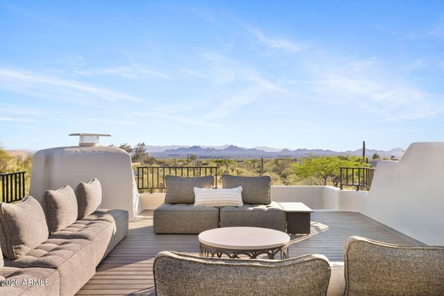 9335 E VIA MONTOYA Drive, Scottsdale, AZ 85255