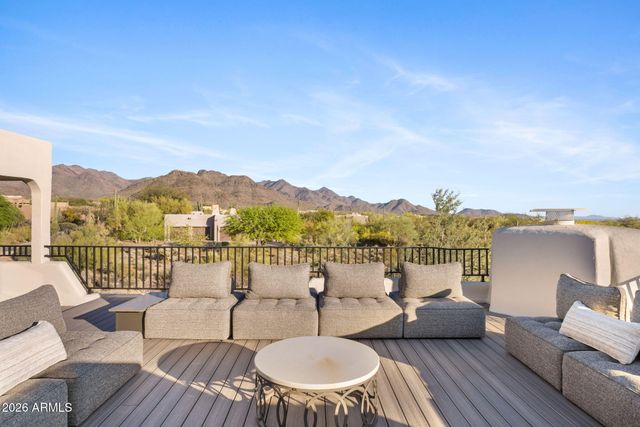 9335 E VIA MONTOYA Drive, Scottsdale, AZ 85255