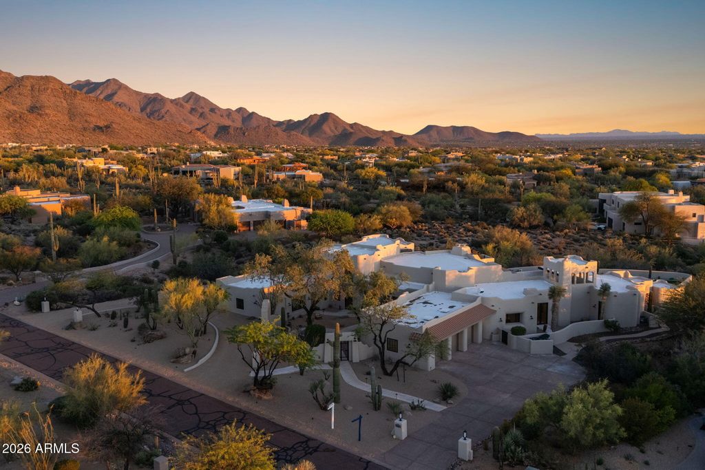 9335 E VIA MONTOYA Drive, Scottsdale, AZ 85255 — photo 4