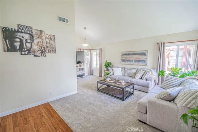 29413 Plymouth Rd., Castaic, CA 91384