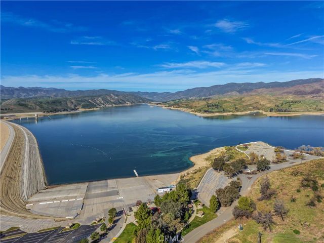 29413 Plymouth Rd., Castaic, CA 91384