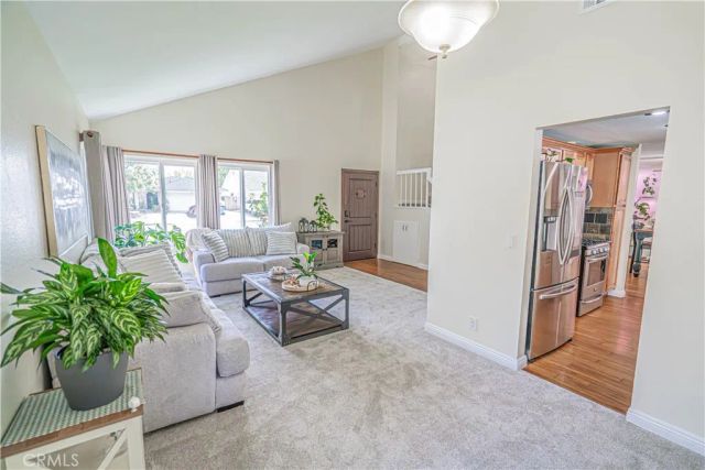 29413 Plymouth Rd., Castaic, CA 91384