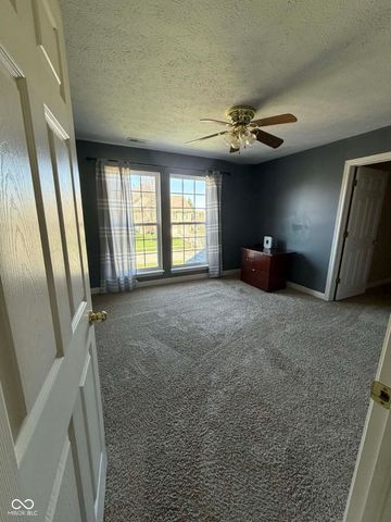 4677 W Harvest Way, New Palestine, IN 46163