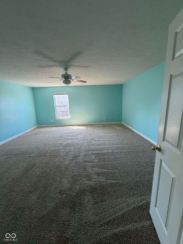 4677 W Harvest Way, New Palestine, IN 46163
