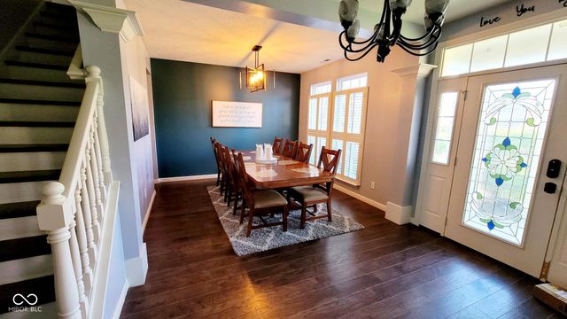 4677 W Harvest Way, New Palestine, IN 46163