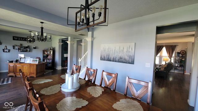 4677 W Harvest Way, New Palestine, IN 46163