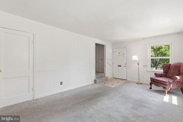 1710 N CLIFF ST, Alexandria, VA 22301