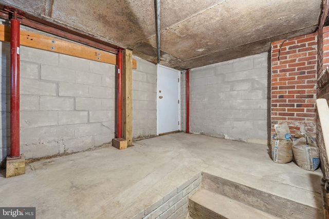 1710 N CLIFF ST, Alexandria, VA 22301