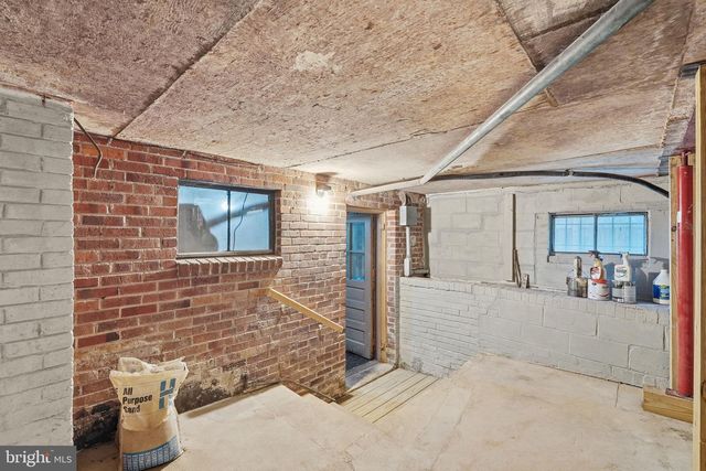1710 N CLIFF ST, Alexandria, VA 22301