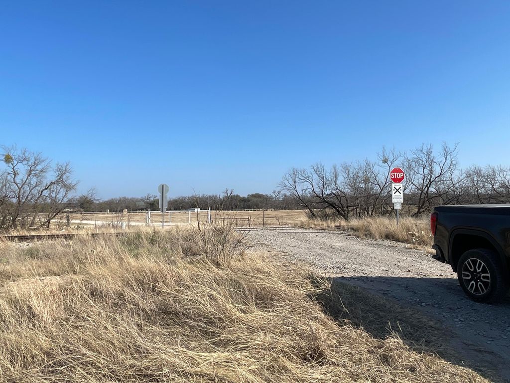 Image 5 of property listing at Tbd Hwy 67 Highway, Mertzon, TX 76941