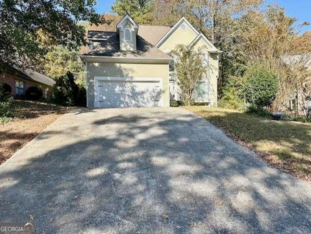 1244 Hadaway Court NE, Lawrenceville, GA 30043