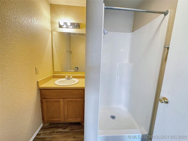 24536 E Woodland Road, Tahlequah, OK 74464