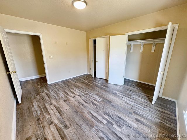 24536 E Woodland Road, Tahlequah, OK 74464