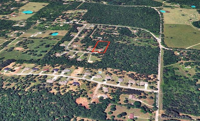 24536 E Woodland Road, Tahlequah, OK 74464