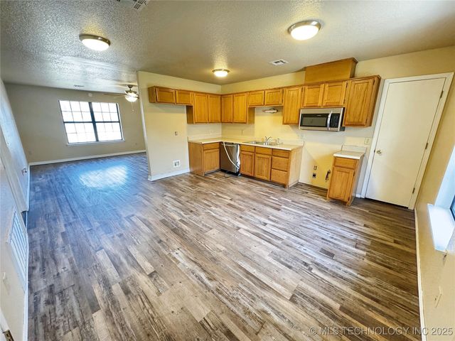 24536 E Woodland Road, Tahlequah, OK 74464