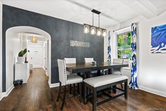 1360 Midland Avenue TE, Bronxville, NY 10708