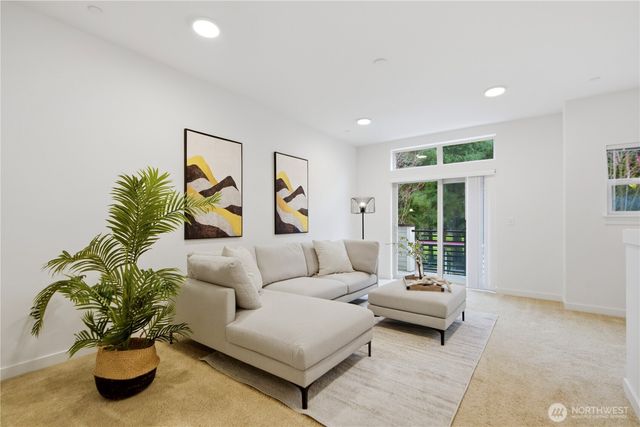 1438 159th Place NE, Bellevue, WA 98008