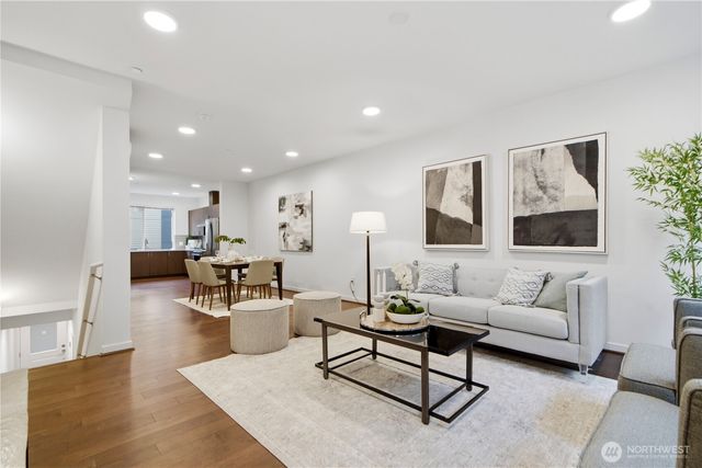 1438 159th Place NE, Bellevue, WA 98008