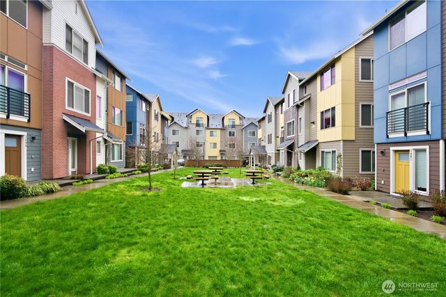 1438 159th Place NE, Bellevue, WA 98008