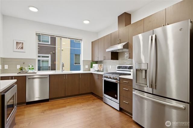 1438 159th Place NE, Bellevue, WA 98008