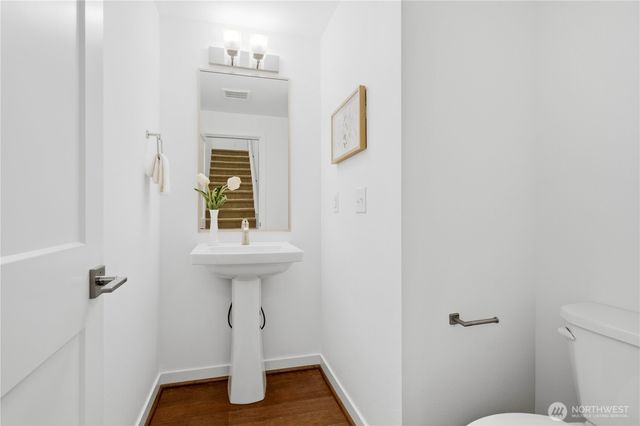 1438 159th Place NE, Bellevue, WA 98008