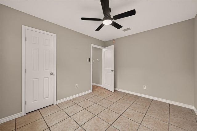 8607 Valley Forest Drive, Houston, TX 77078
