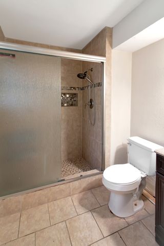 1120 E Wells Avenue, Sherman, TX 75090