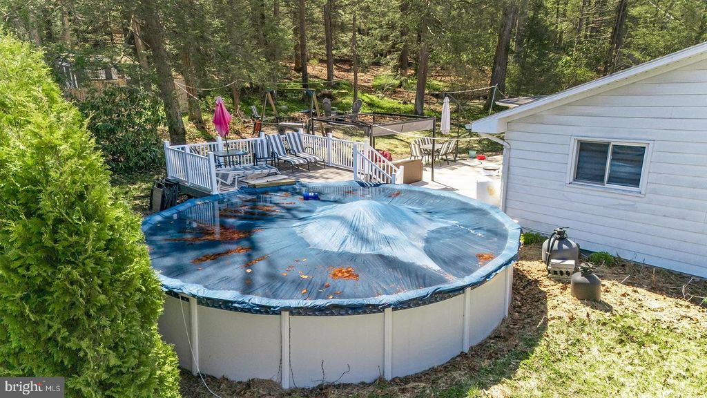 Image 24 of property listing at 20 SERFASS LN, Palmerton, PA 18071